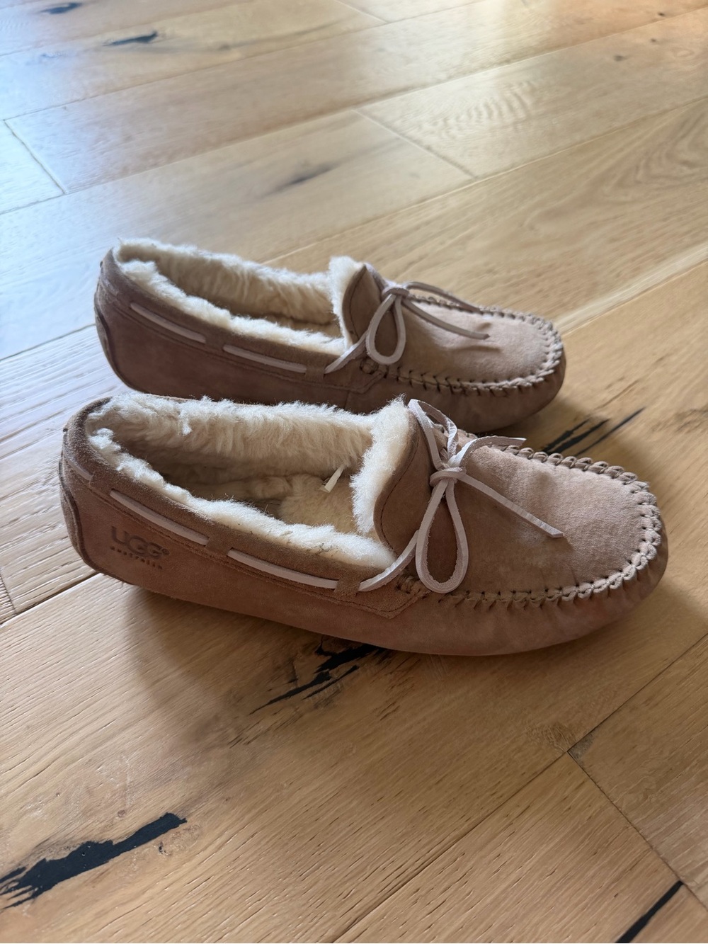 UGG Women's Moccasin Slippers in Chestnut Suede with Shearling
